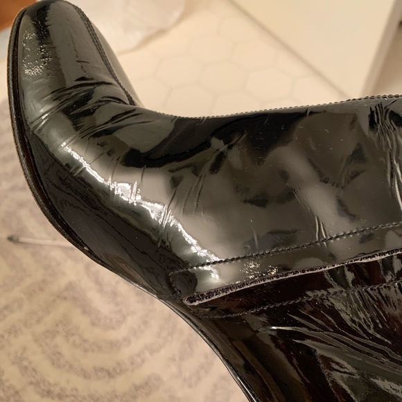 Stephane Kélian Black Patent Ankle Booties - Picture 4 of 8
